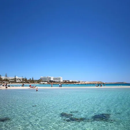 Nissi Nest * Ayia Napa